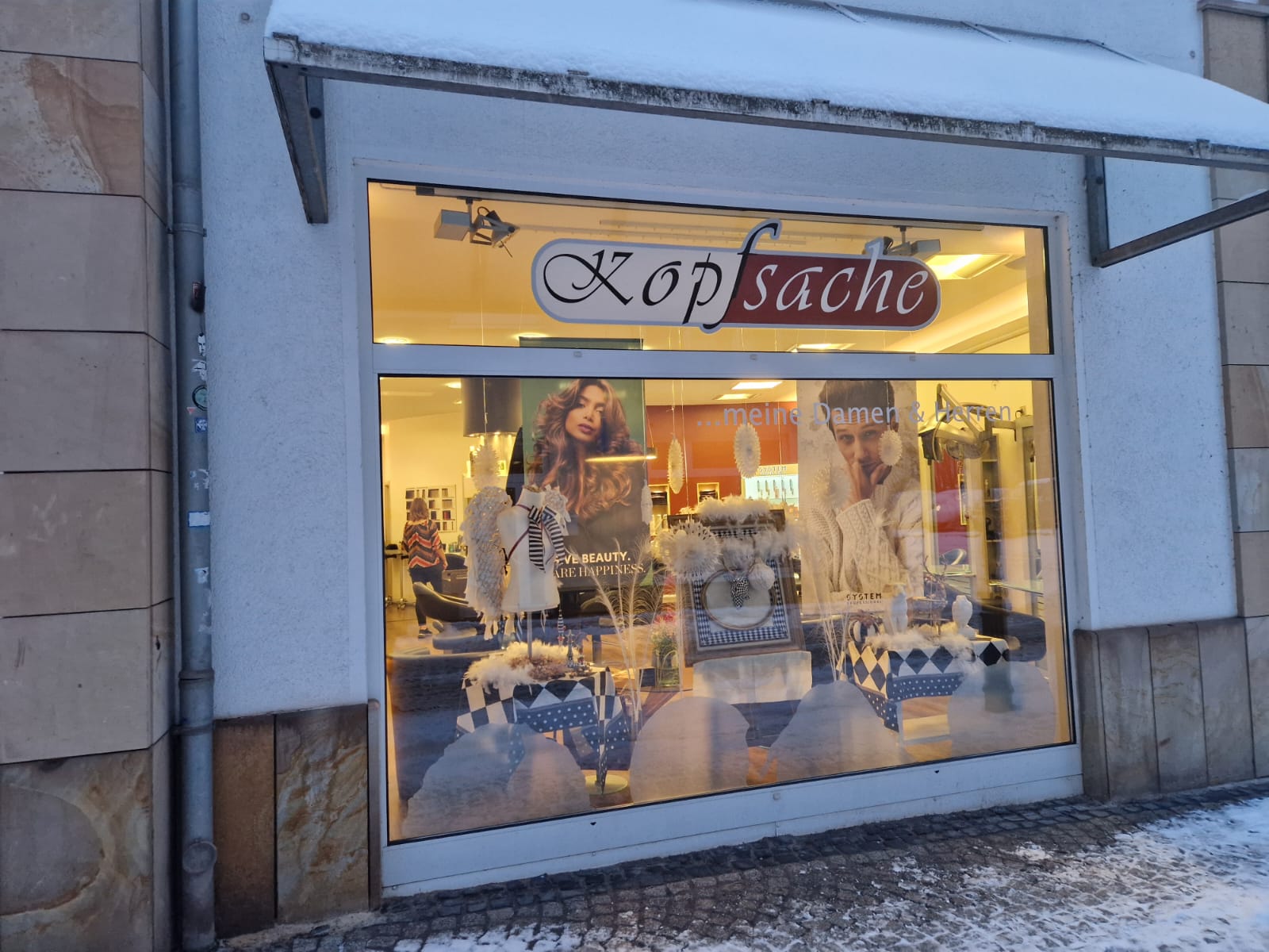 Salon Kopfsache Außenansicht